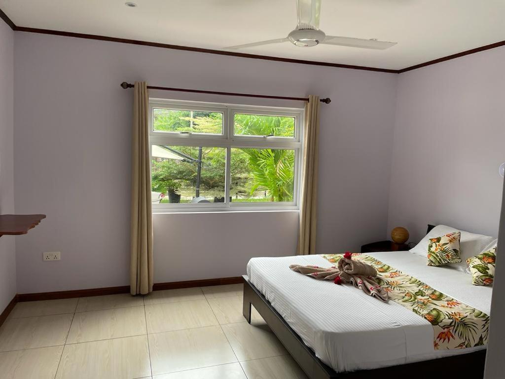 Mokara Holiday Apartment Anse Royale Eksteriør bilde