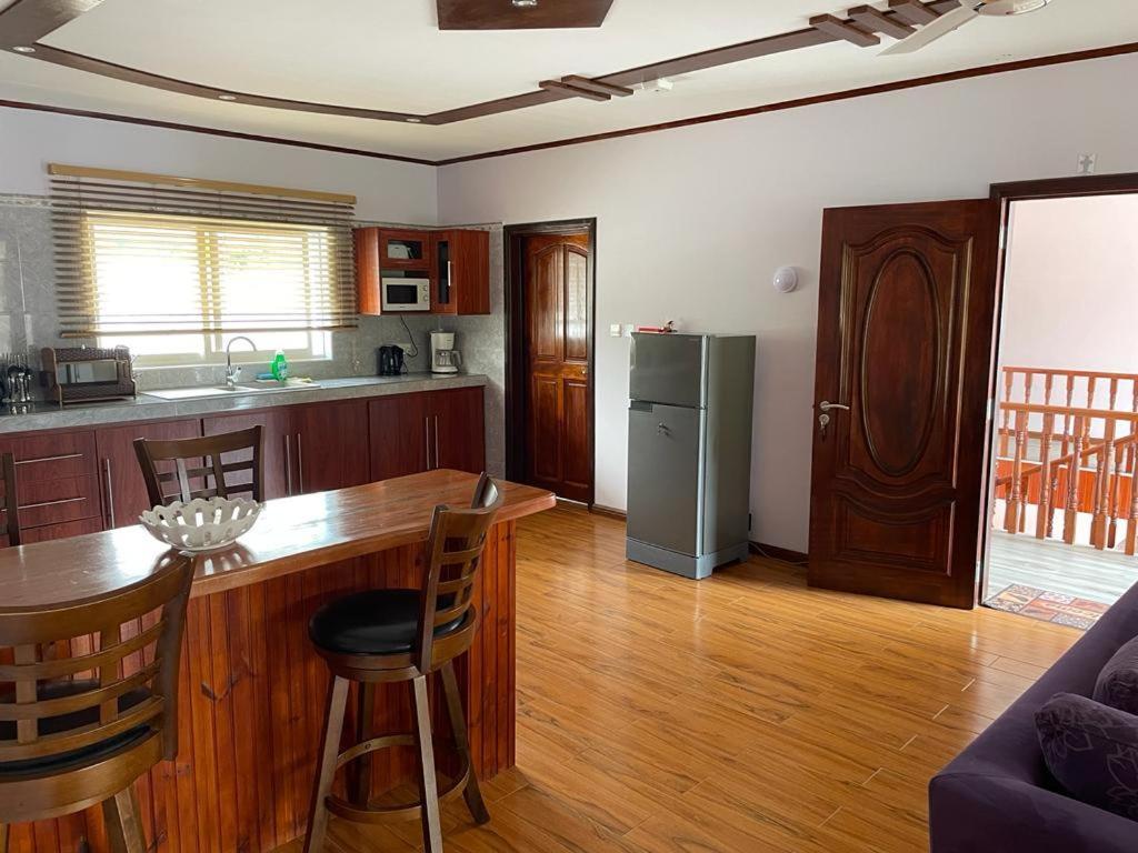 Mokara Holiday Apartment Anse Royale Eksteriør bilde